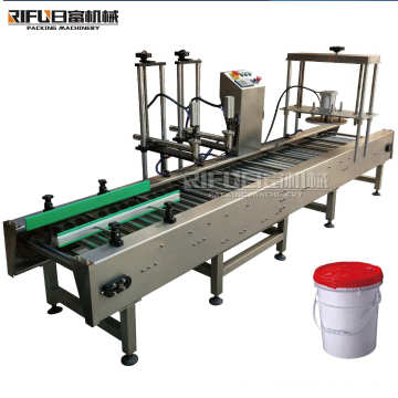 Weighing Type Filler Filling Machinery Plastic Bucket Caps Pressing Machine